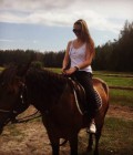 Alena 31 ans Minsk Biélorussie