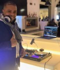 Christophe 51 лет La Rochelle Франция
