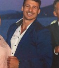 Jean yves 36 ans Lyon France