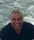 Roger 51 ans Paris France