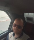Karim 42 лет  Алжир