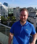 Wilfried 44 лет Coulommiers  Франция