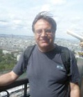 Marc 71 лет London Великобритания