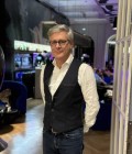 Olivier 61 лет Dijon Франция