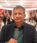 Andy 56 ans Karlsruhe Allemagne