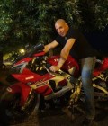 Ismaël  46 ans Huningue  France