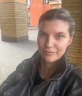 Alina 38 ans Kiew Ukraine