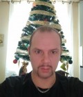 Nicolas 37 лет Jeumont  Франция