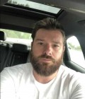 MJ 39 лет Vancouver Канада