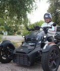 Xavier 64 лет Moulins Франция