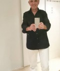 Philippe 69 лет Saint Barthelemy Франция