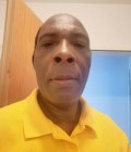 Sebastian 62 ans Hanau Allemagne