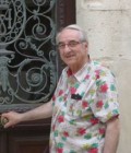 Robert 83 лет Cestas  Франция