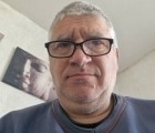 Laurent 57 лет Toulouse Франция