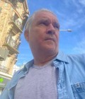Bruno 59 лет Marcq En Baroeul Франция