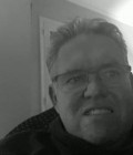 Mikael 52 лет Roscoff  Франция