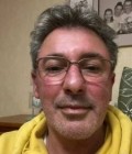 Romuald 53 лет Quimper  Франция