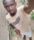 Bienvenu 25 лет Camerounais  Россия