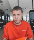 Valentin 26 лет Avignon Франция