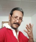 Rafael 52 лет Miami США