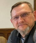Richard 63 лет Clesles Франция