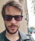 Alexandre 37 лет Paris  Франция