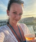Juliana 35 ans Bonn Allemagne