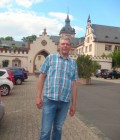 Roger 59 ans Gelnhausen Allemagne