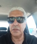 Welhazi 55 ans Tunisienne  Tunisie
