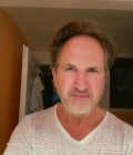 Tom 56 ans Berlin Allemagne