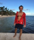 Igor 52 лет New York США