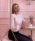 Dina 35 ans Kyiv Ukraine