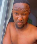 Oumar 31 ans Abidjan  Afrique du Sud