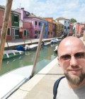 Richard 41 лет Cherbourg  Франция