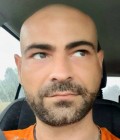 Alex 38 ans Paris France