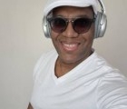 Franck 59 ans Paris France