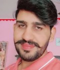 MOHIT 28 ans Faridabad  Inde