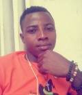 Eliakim 32 ans Christian Qatar