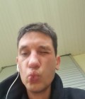 Guillaume 34 лет Verdun Франция