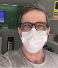 Michael 55 ans California  Etats-Unis