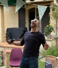 Kevin 37 лет Isle Sur La Sorgue  Франция