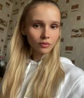 Dina 35 ans Kyiv Ukraine