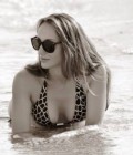 Yelena 40 ans Paris  France