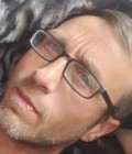 Dorian 49 ans Winnipeg Canada
