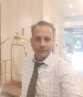Ali 41 лет Mumbai  Индия