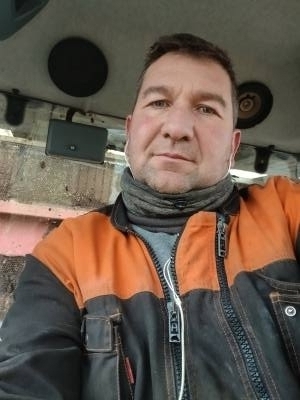 Bruno 44 лет Châtel-sur-moselle Франция