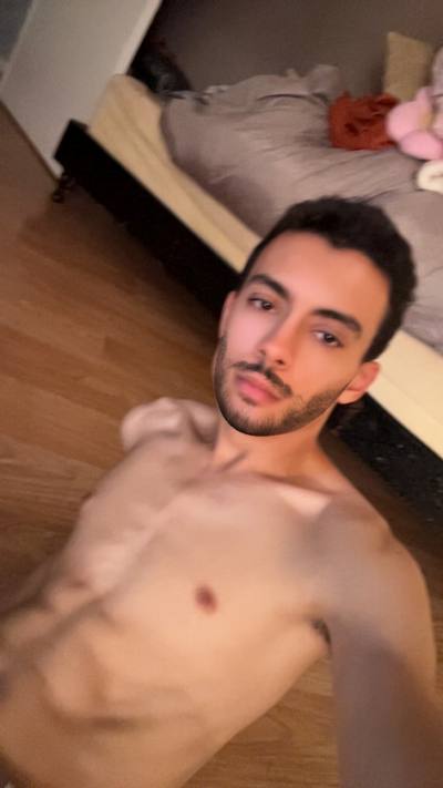 Shakib 21 лет Dijon Франция