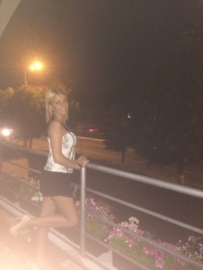 Olia 37 ans Kharkov Ukraine