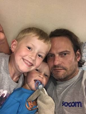 Sebastien 44 лет Metz Франция