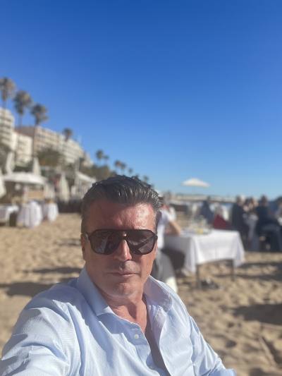 Thierry 57 ans Cannes France